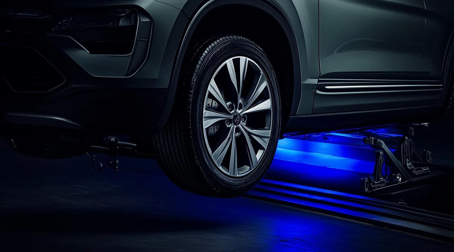 Задняя подруливающая ось HSR (2VH) — дооснащение BMW